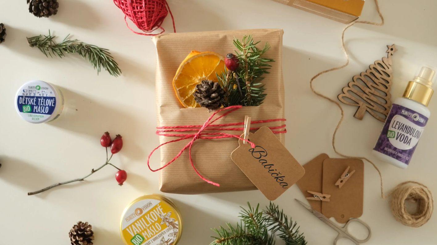 Vánoční dárky pro babičku: přírodní péče s láskou