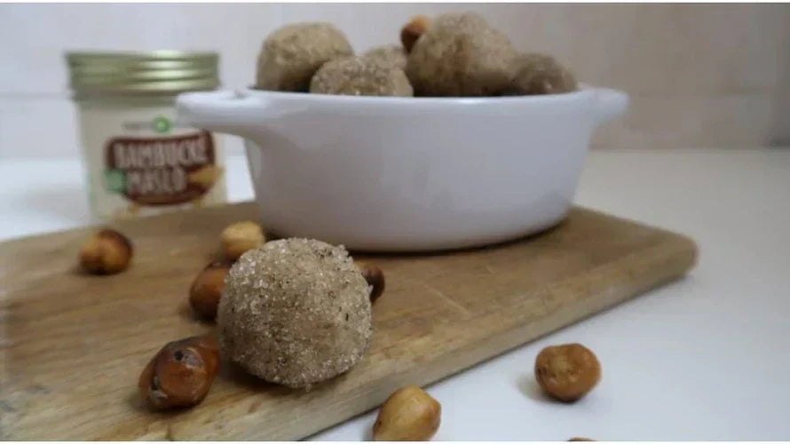 Zdravější cukroví na Vánoce? Vyzkoušejte kuličky z bambuckého másla